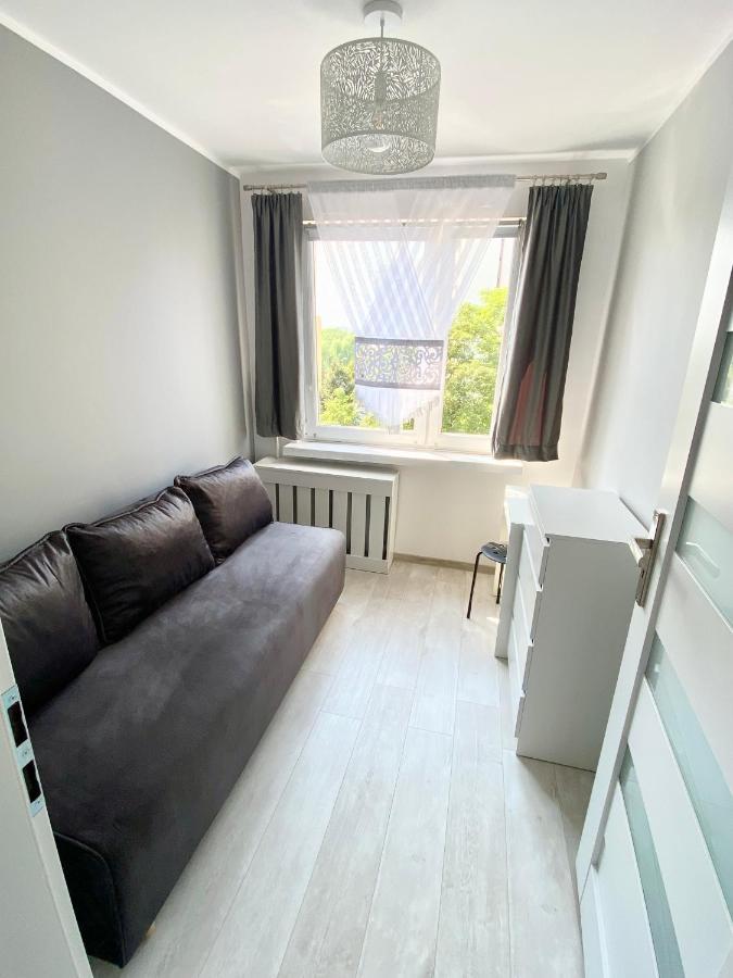 Apartament II Glamour Work&Relax, Obok Areny Gliwice, Fvアパートメント エクステリア 写真