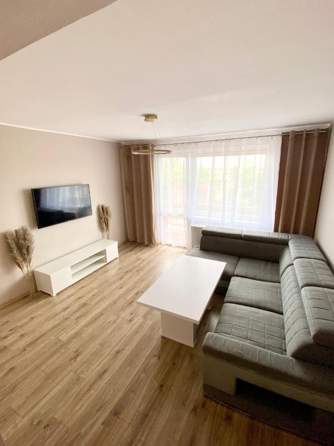 Apartament II Glamour Work&Relax, Obok Areny Gliwice, Fvアパートメント エクステリア 写真