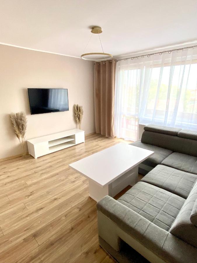Apartament II Glamour Work&Relax, Obok Areny Gliwice, Fvアパートメント エクステリア 写真